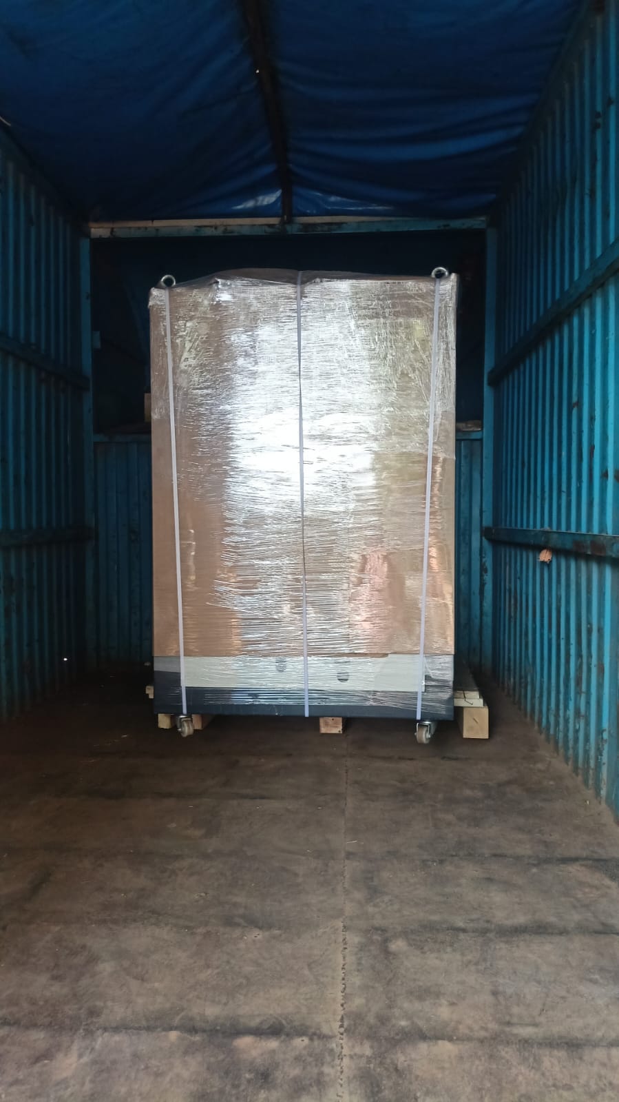 DTC International Packers Packed item secured in lift area
